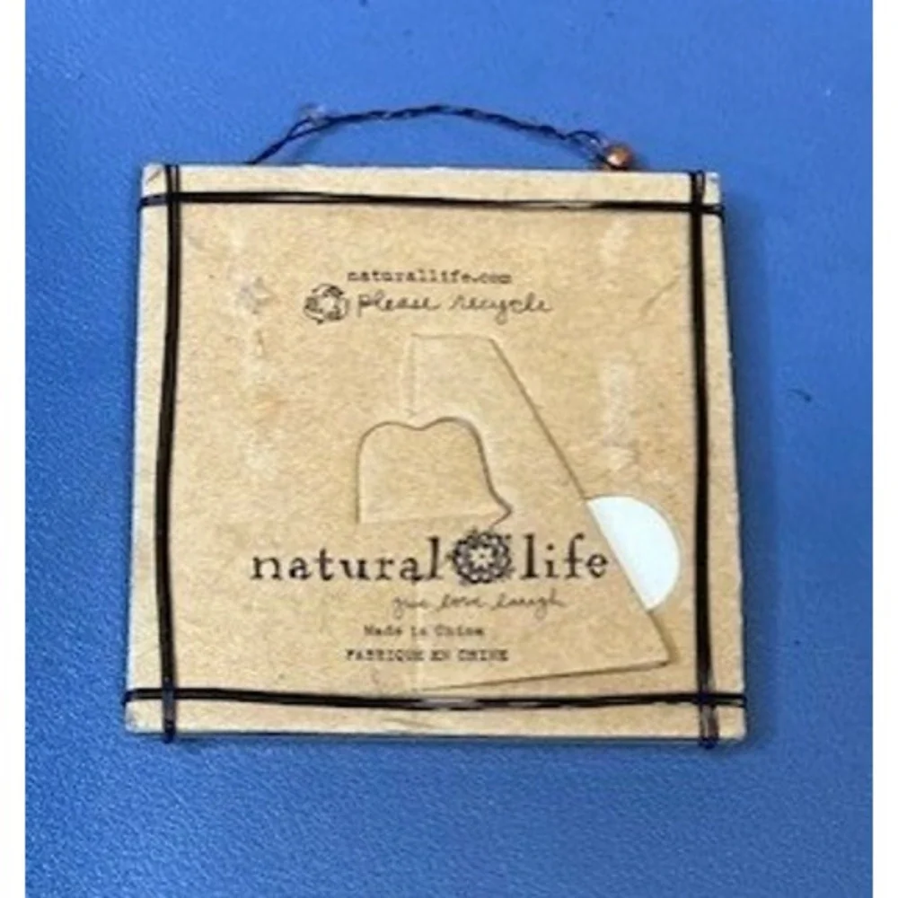 Natural Life Wall Art Yellow Good Matthew 19:26 Glass Wire Bead Decor